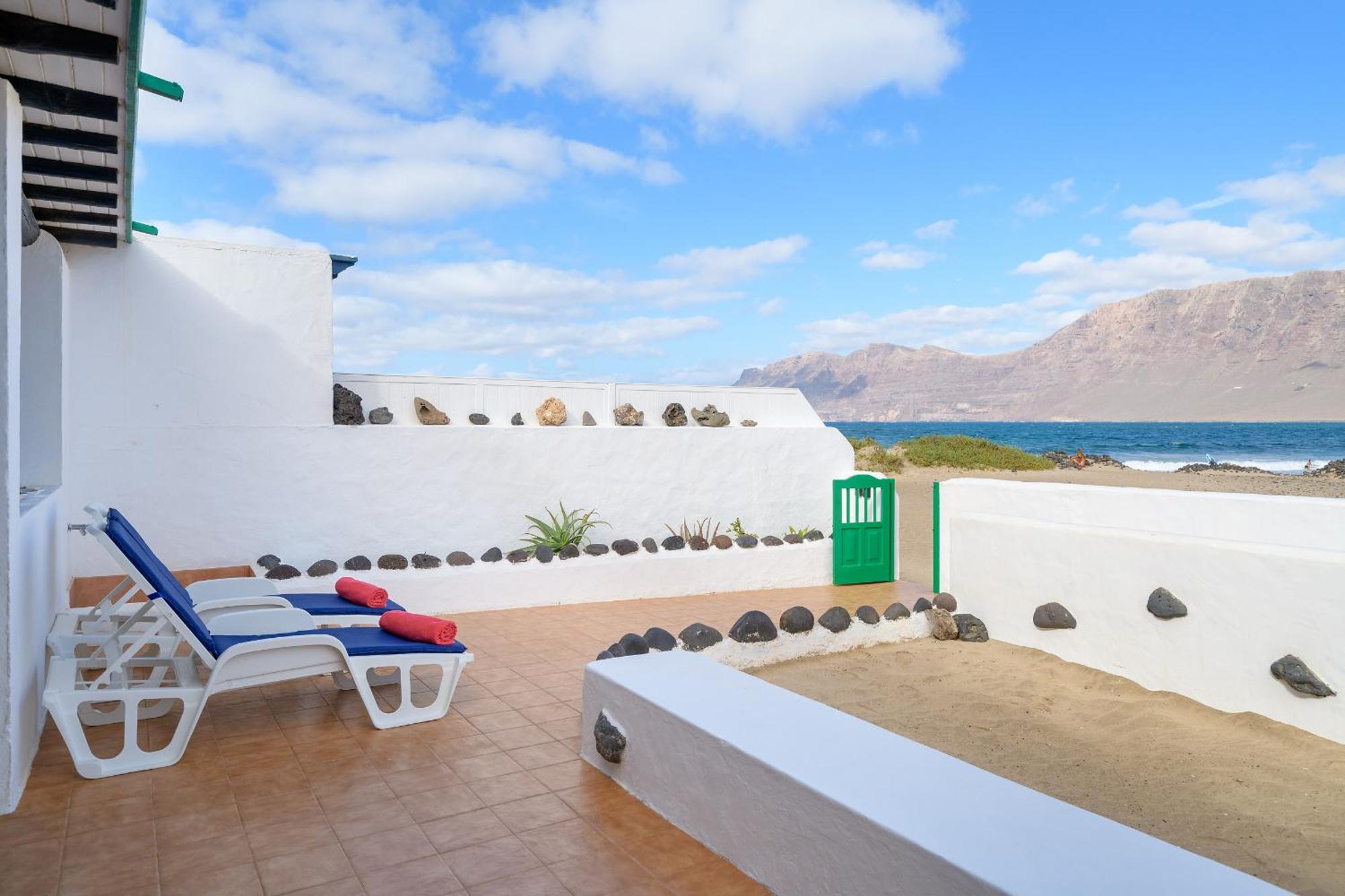 Famara Caracolillos, La Casa מראה חיצוני תמונה